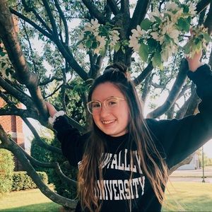 Meet your Posher, Erin